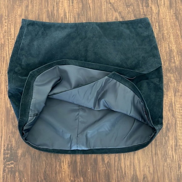 Mango Genuine Suede Leather Navy Blue Mini Skirt - Picture 2 of 7